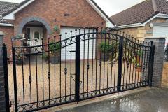 Driveway-Gates-Tredeger-1